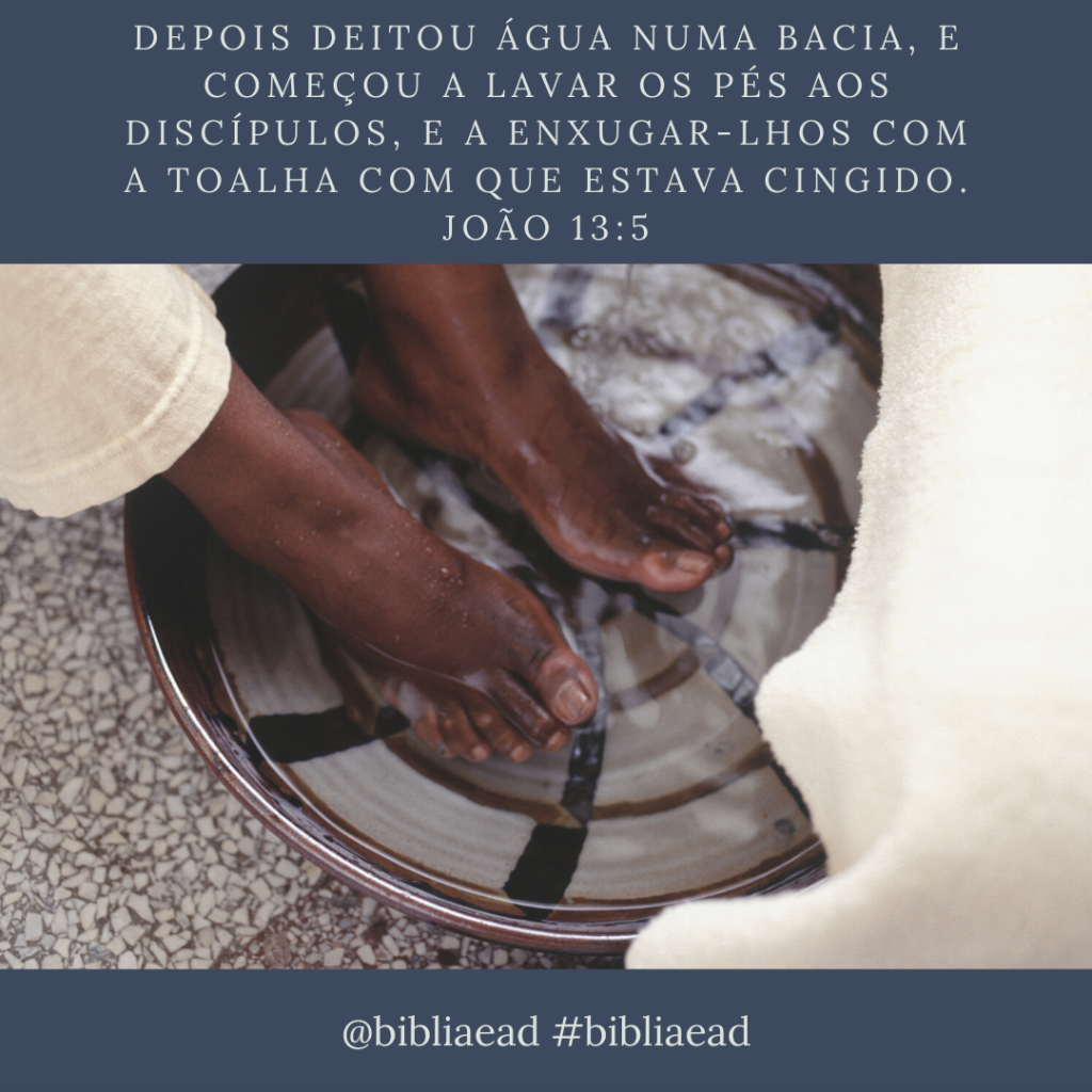João 13:5